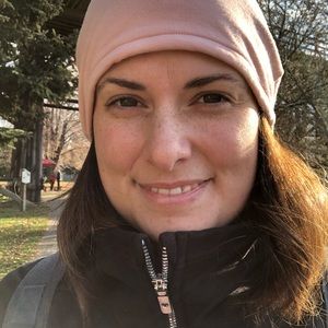 Meet your Posher, Kayla